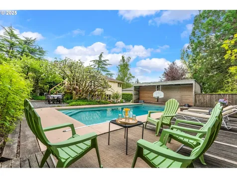 9925 SW 59th Avenue Portland OR 97219