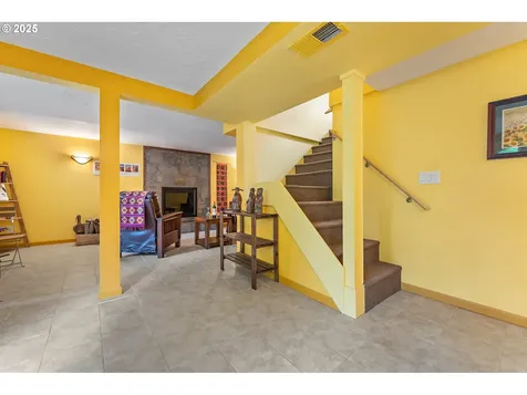9925 SW 59th Avenue Portland OR 97219