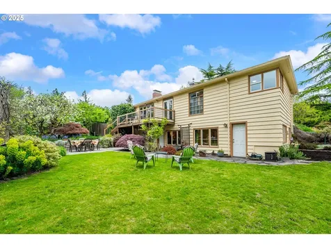 9925 SW 59th Avenue Portland OR 97219