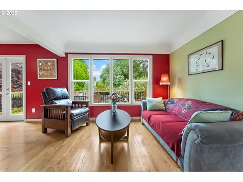 9925 SW 59th Avenue Portland OR 97219