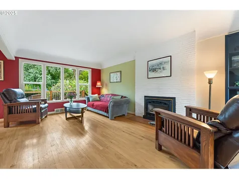 9925 SW 59th Avenue Portland OR 97219