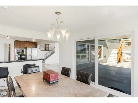 19768 Wildwood Drive West Linn OR 97068