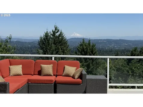 19768 Wildwood Drive West Linn OR 97068