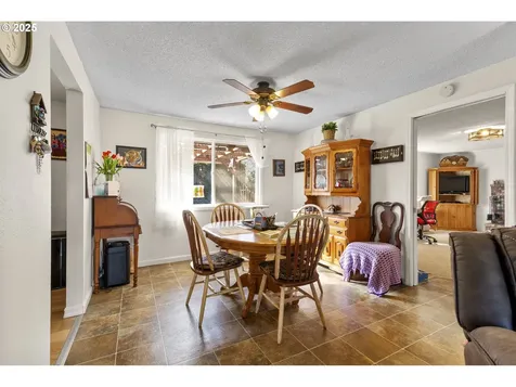 15713 SE 2nd Street Vancouver WA 98684