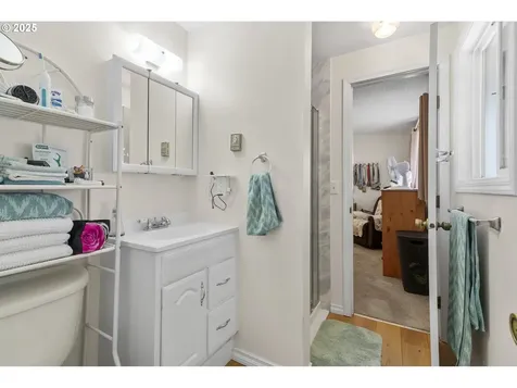 15713 SE 2nd Street Vancouver WA 98684