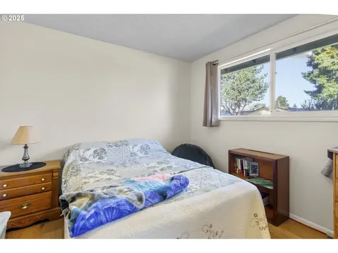 15713 SE 2nd Street Vancouver WA 98684