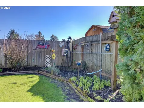 15713 SE 2nd Street Vancouver WA 98684