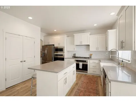 3437 Snowberry Road Eugene OR 97403