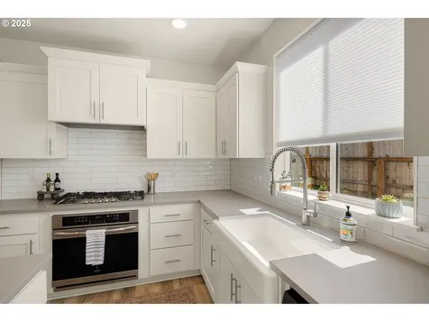 3437 Snowberry Road Eugene OR 97403