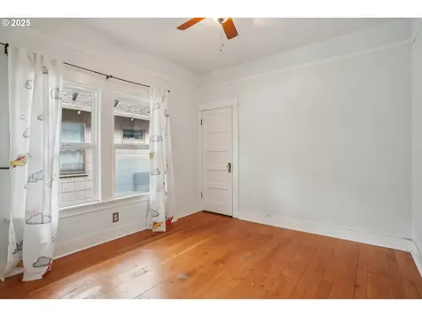 1409 SE 45th Avenue Portland OR 97215