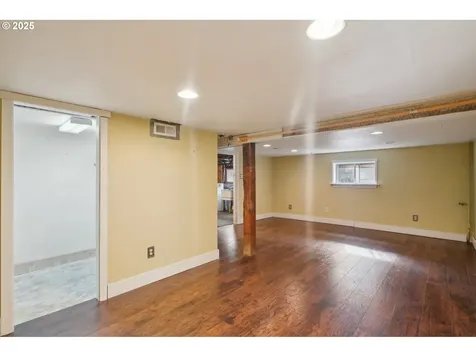 1409 SE 45th Avenue Portland OR 97215