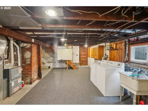 1409 SE 45th Avenue Portland OR 97215