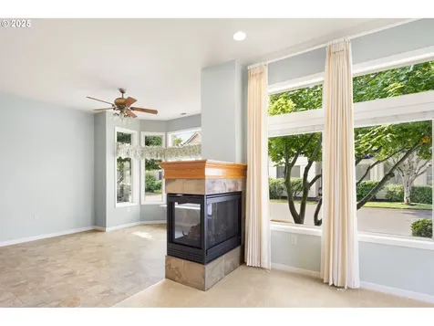 3261 Lake Wood Drive Eugene OR 97408
