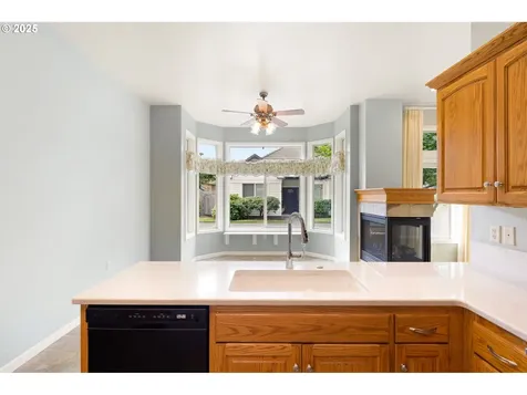 3261 Lake Wood Drive Eugene OR 97408