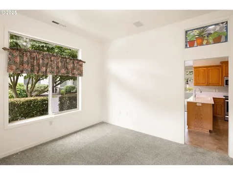3261 Lake Wood Drive Eugene OR 97408