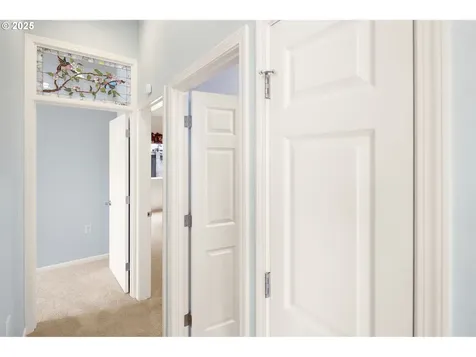 3261 Lake Wood Drive Eugene OR 97408