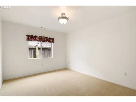 3261 Lake Wood Drive Eugene OR 97408