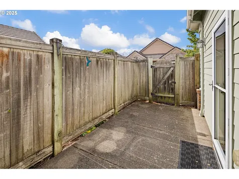 3261 Lake Wood Drive Eugene OR 97408