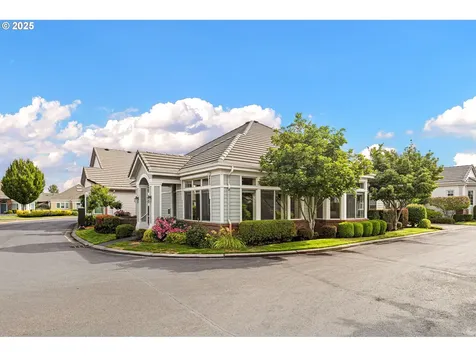 3261 Lake Wood Drive Eugene OR 97408