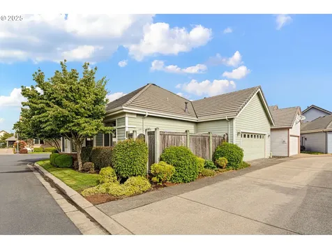 3261 Lake Wood Drive Eugene OR 97408
