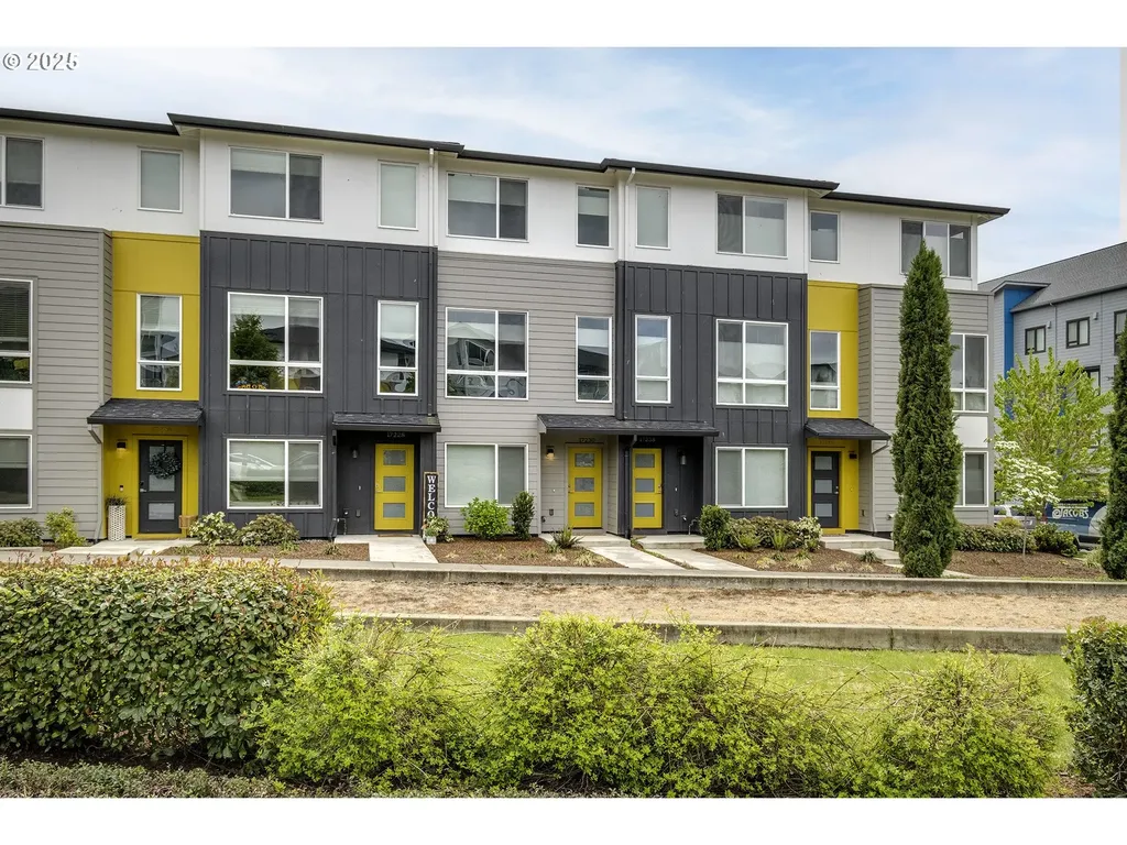 17230 SW Goldcrest Lane Beaverton OR 97007