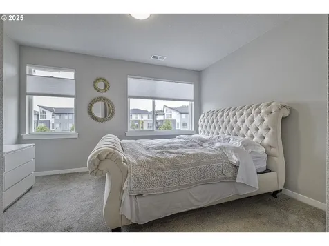 17230 SW Goldcrest Lane Beaverton OR 97007