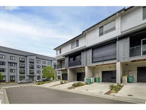 17230 SW Goldcrest Lane Beaverton OR 97007