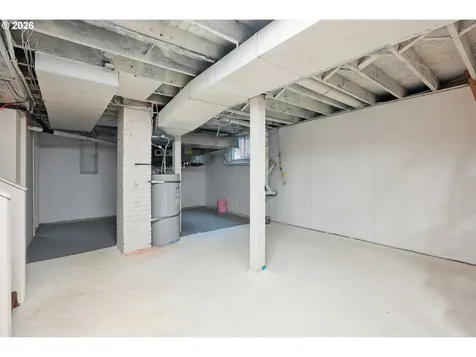 9306 SW 30th Avenue Portland OR 97219
