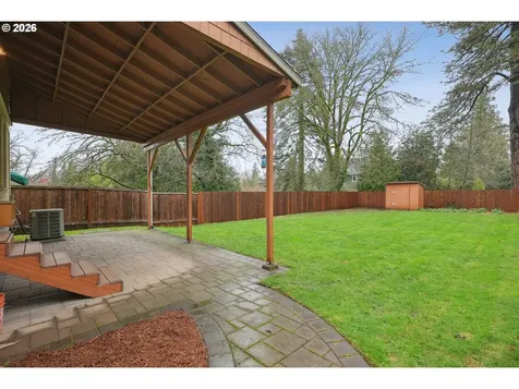 9306 SW 30th Avenue Portland OR 97219
