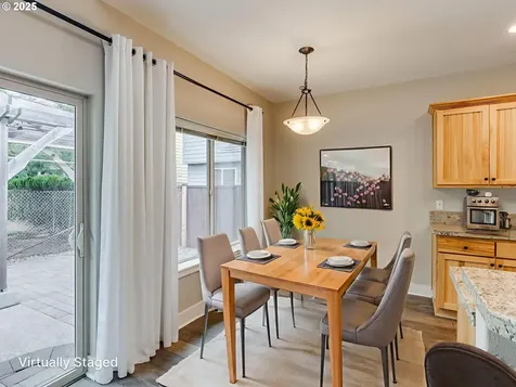 535 S Donna Drive Newberg OR 97132