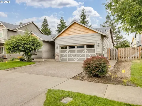 535 S Donna Drive Newberg OR 97132