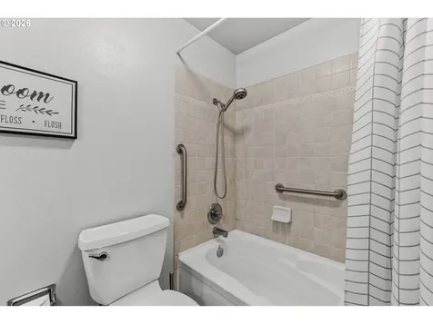 19812 NE 11th Street Camas WA 98607