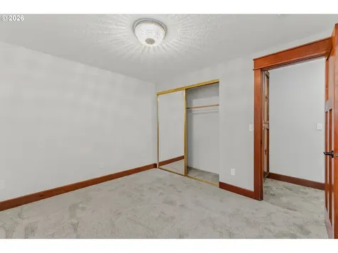 19812 NE 11th Street Camas WA 98607