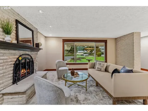 19812 NE 11th Street Camas WA 98607