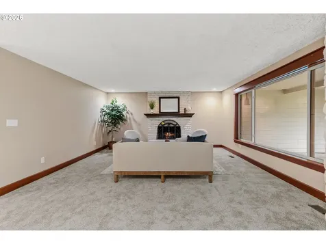 19812 NE 11th Street Camas WA 98607
