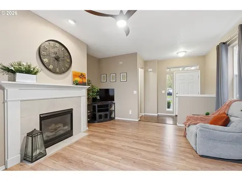 1502 SE Sweetbay Street Hillsboro OR 97123