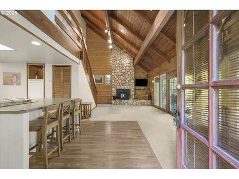 65647 E Sandy River Lane Rhododendron OR 97049