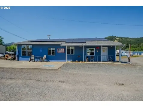215 Lawson Lane Tenmile OR 97481
