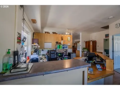 215 Lawson Lane Tenmile OR 97481