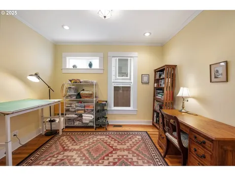 3538 SE Taylor Street Portland OR 97214