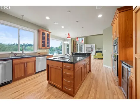 14000 Stampher Road Lake Oswego OR 97034
