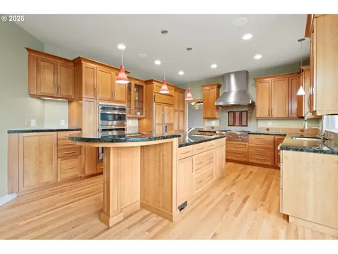 14000 Stampher Road Lake Oswego OR 97034