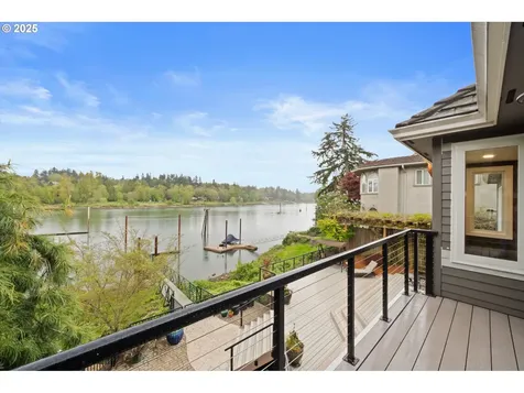 14000 Stampher Road Lake Oswego OR 97034