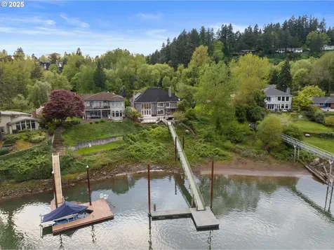 14000 Stampher Road Lake Oswego OR 97034