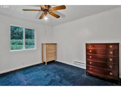 32253 Deberry Road Creswell OR 97426
