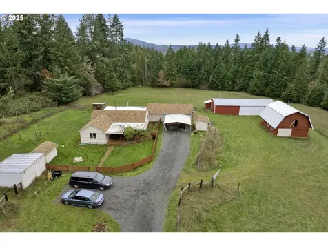 32253 Deberry Road Creswell OR 97426