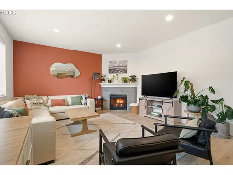 4327 NE 183rd Street Vancouver WA 98686