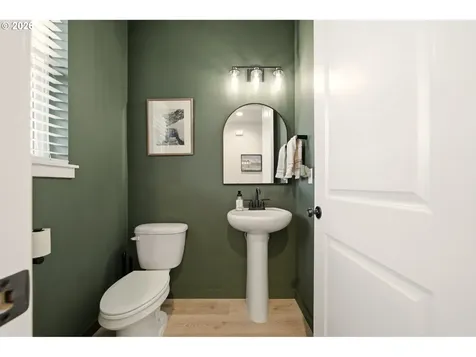 4327 NE 183rd Street Vancouver WA 98686