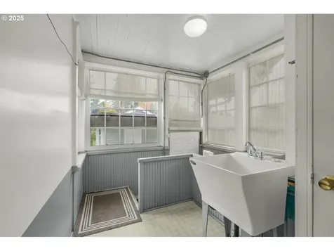 18350 SW Blanton Street Beaverton OR 97078