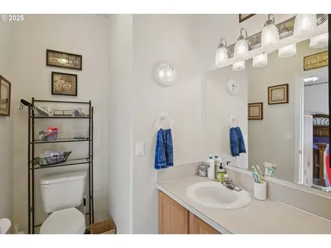 302 NW Elderberry Lane Dallas OR 97338